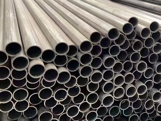 Liga sem emenda estirada a frio do molibdênio dos tubos de aço 6m 12m Chrome