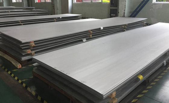 HL da placa de aço inoxidável 304 6000mm laminados a alta temperatura 8K dos VAGABUNDOS 10mm