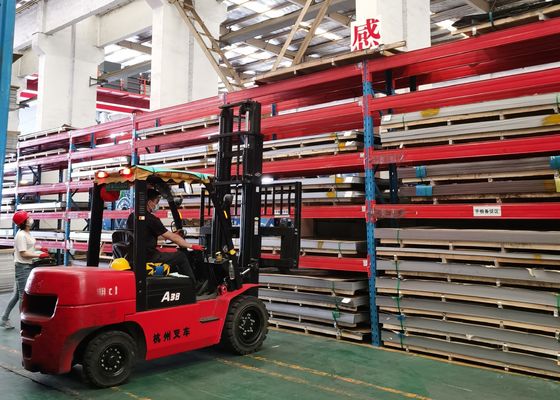 Revestimento liso 8mm de aço inoxidável do espelho da placa 8k da folha de SS201 SUS302 303 para a construção