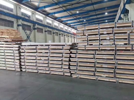 A placa de aço inoxidável 4mm laminados a alta temperatura dos SS 420 ASTM A276 escovou a placa de aço de superfície
