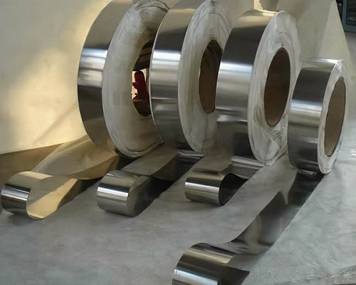 Da bobina de aço inoxidável de superfície brilhante da tira de SUS302 8K metal decorativo 50.0mm para o elevador